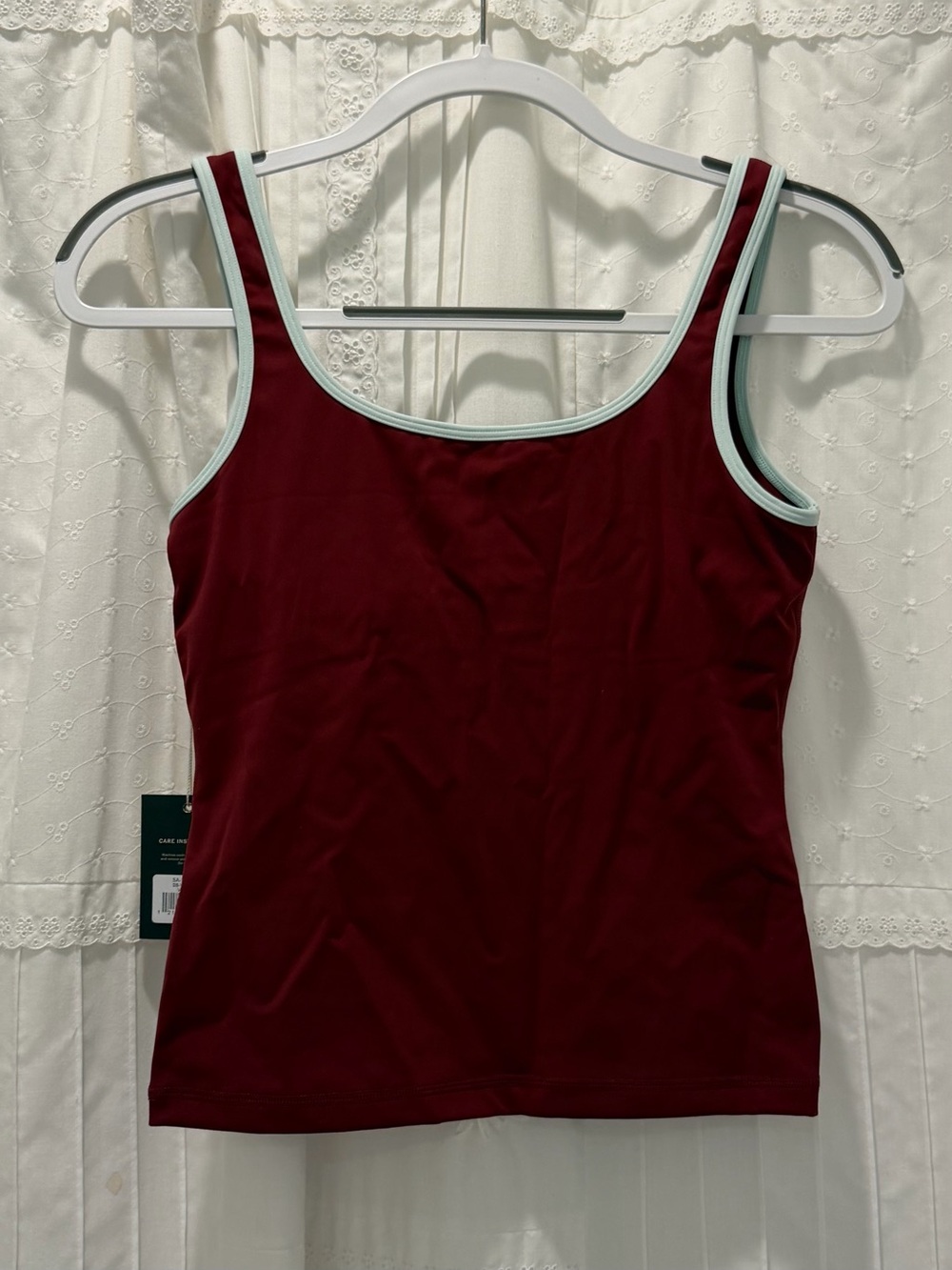 SET Active Sportbody Sporty Scoop Tank in Vista - Picture 5 of 8